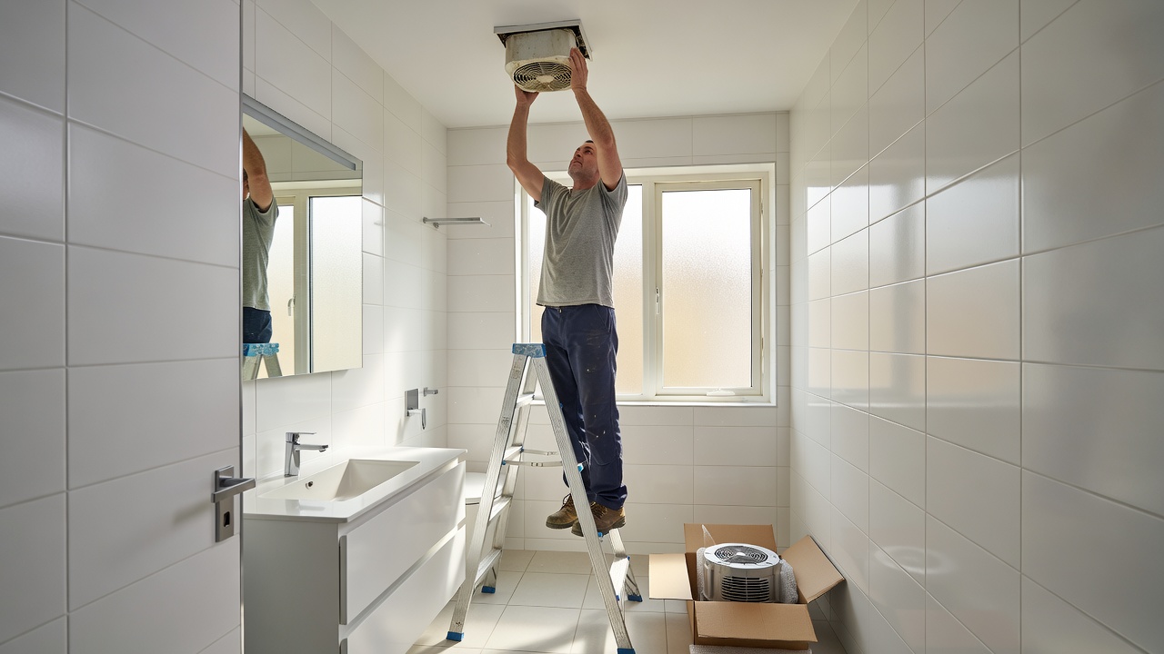 Electrical installation of bathroom exhaust fan in Scarborough townhouse